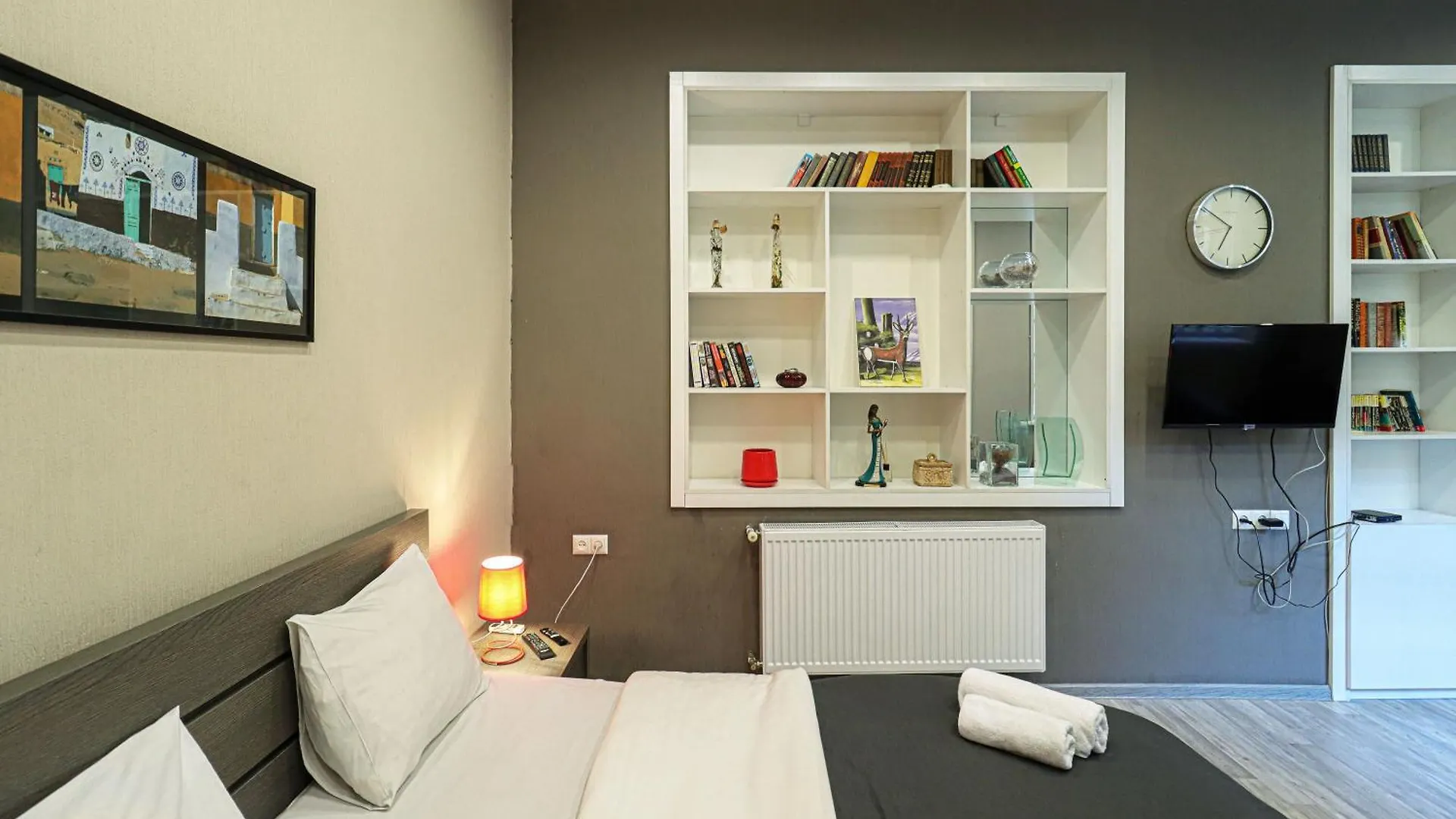 Central Tbilisi Apt Near Rustaveli Ave - By Wehost