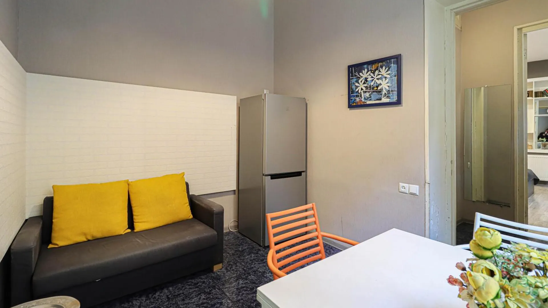 Apartamento Central Tbilisi Apt Near Rustaveli Ave - By Wehost